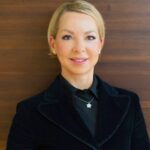 Anita, Rezeptionistin
