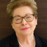 Hildegard, Rezeptions-Assistentin